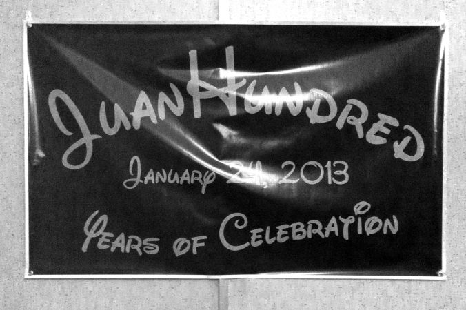 juan-hundred-birthday-sign